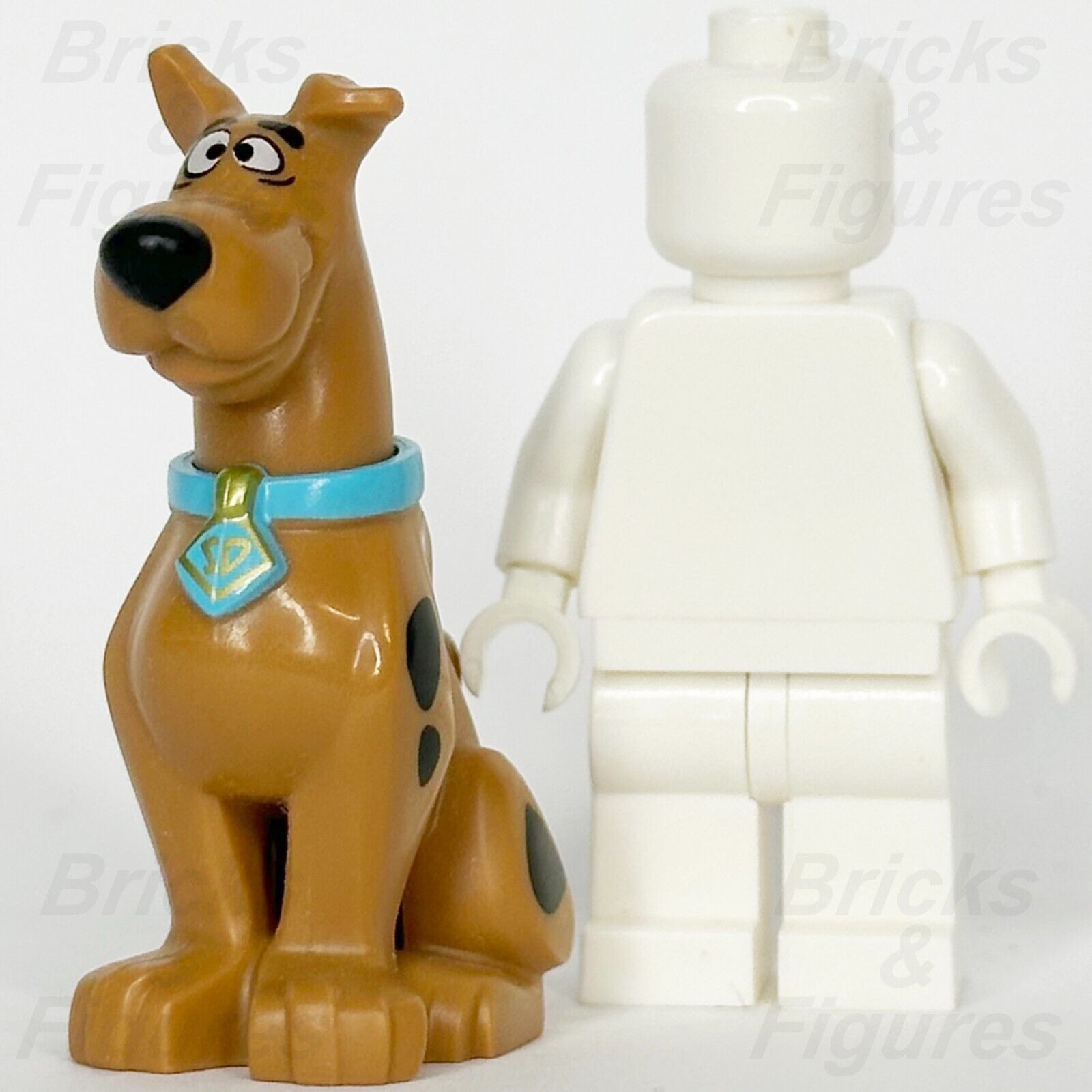 LEGO Scooby-Doo Minifigure Great Dane Dog Sitting Tongue Licking Chops 71206 - Bricks & Figures